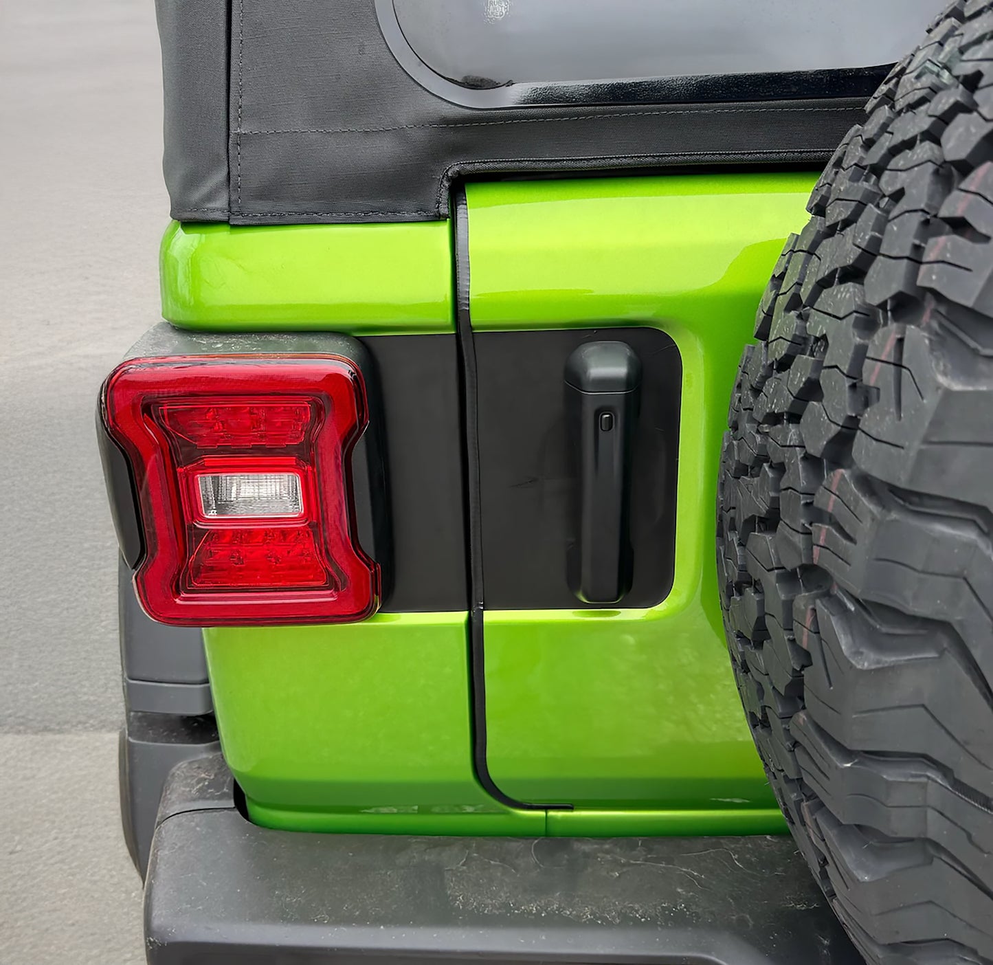 JL Rear Door Tailgate Blackout Decal fits 2018-2025 Jeep Wrangler JL/U