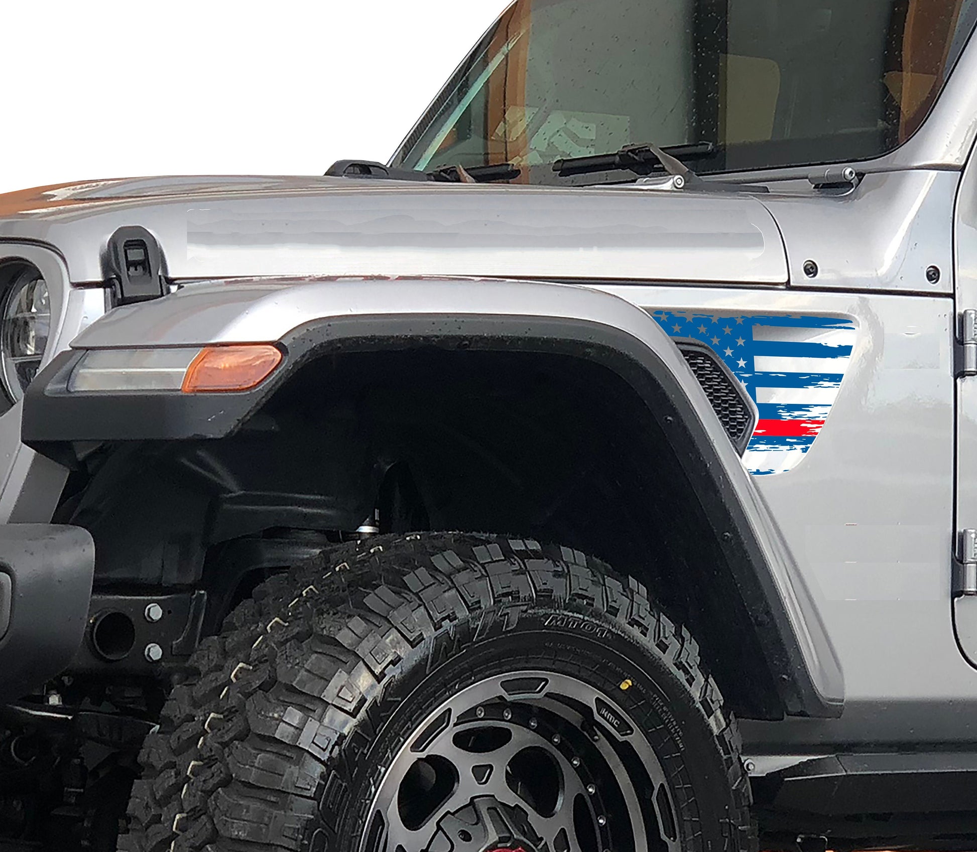 Distressed Tattered Thin Red Blue Line American Flag Fender Vent Vinyl Decal - Fits Jeep Wrangler JL/Jeep Gladiator JT 2018+